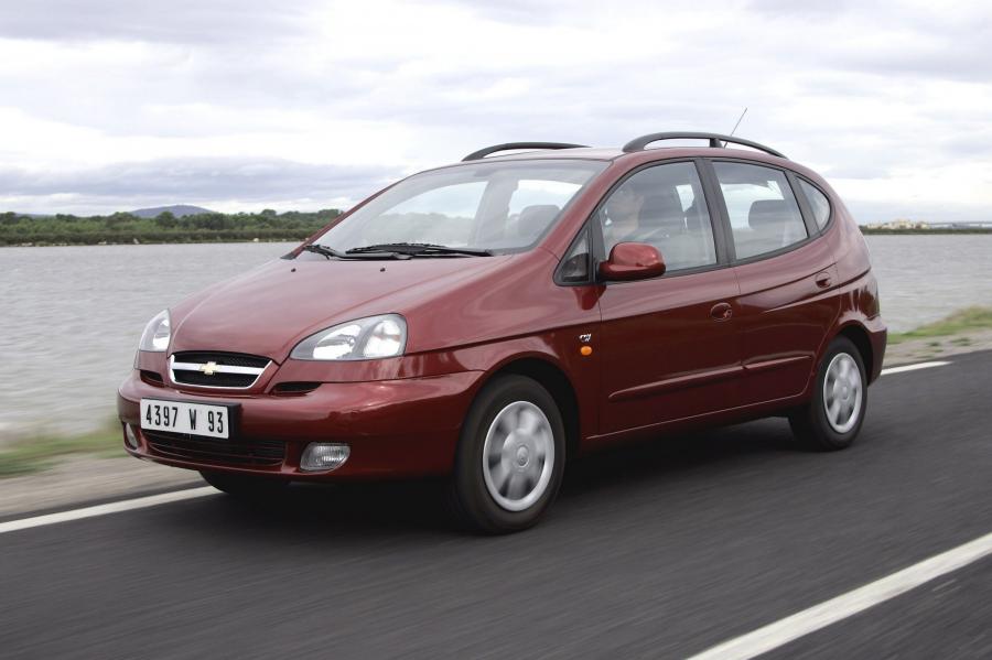  Chevrolet Rezzo 2000 года  (фото 14 из 28)
